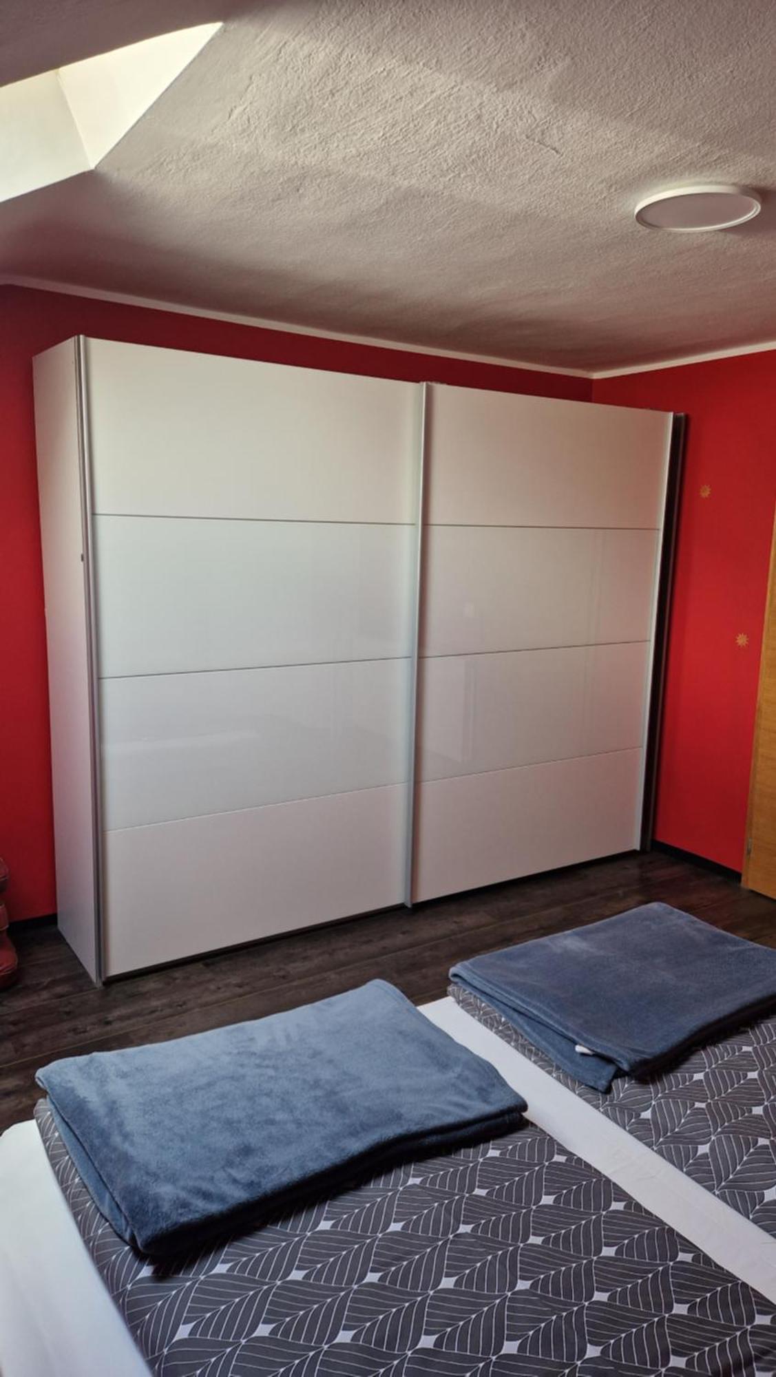 Hisa Bizjak Kranj Luaran gambar